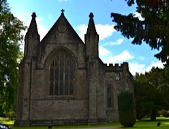 Dunkeld Cathedral, Doug Madsen, 2013