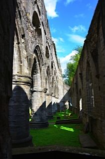 Dunkeld Cathedral, Doug Madsen, 2013